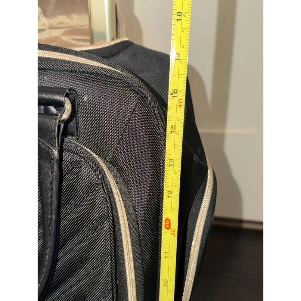 Kenneth Cole Reaction Chelsea Underseater Spinner Suitcase